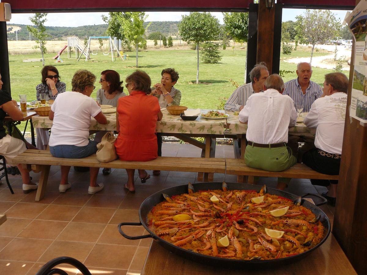 Puentedura Hotel Albergue Bioclimatico Sabinares Del Arlanza מראה חיצוני תמונה