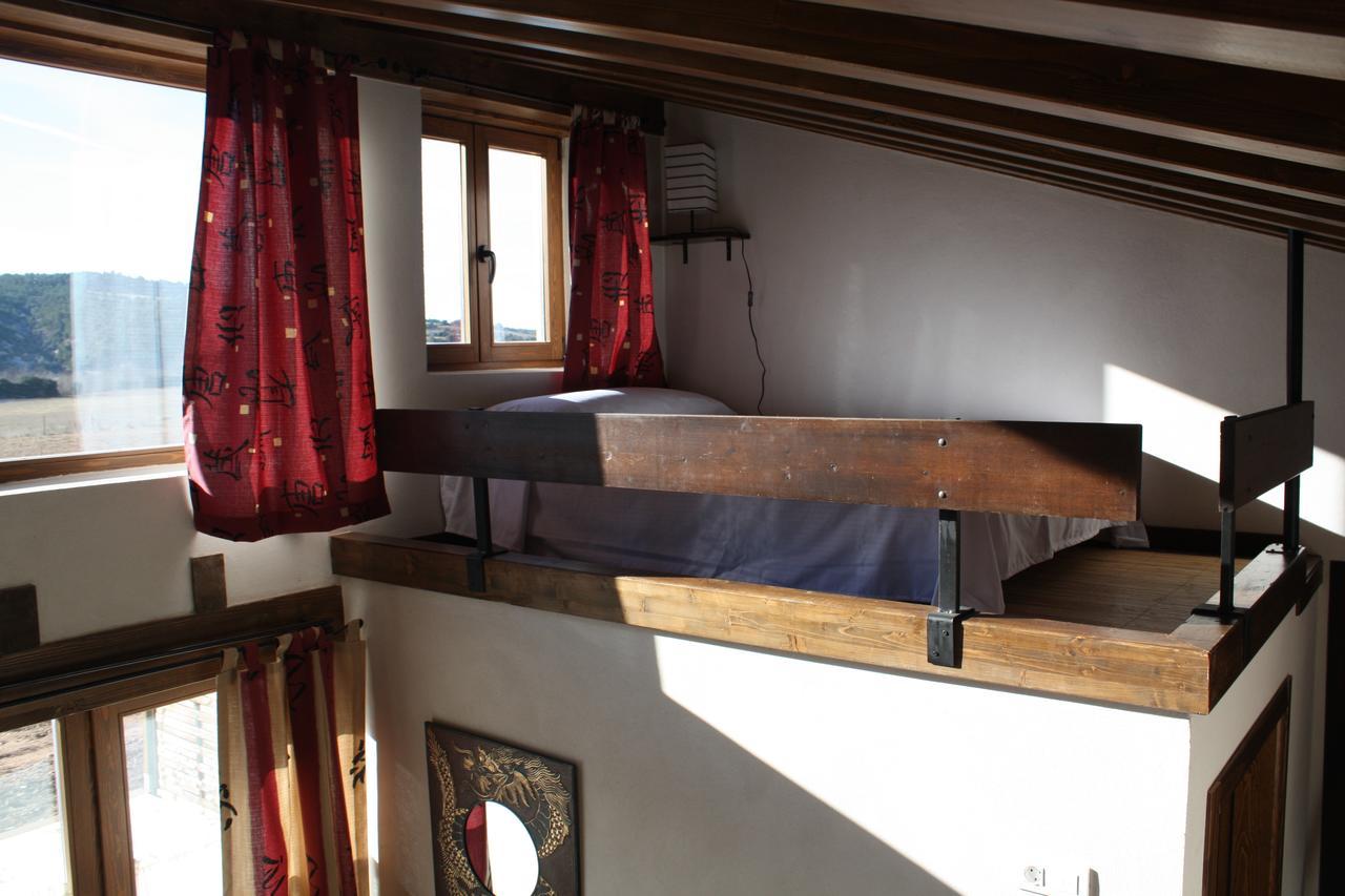 Puentedura Hotel Albergue Bioclimatico Sabinares Del Arlanza חדר תמונה