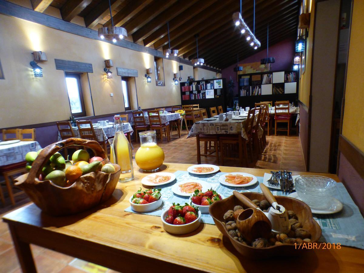 Puentedura Hotel Albergue Bioclimatico Sabinares Del Arlanza מראה חיצוני תמונה